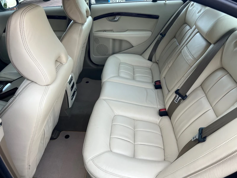 Volvo S80 T6 Exec. 3.0i* AWD* 285кс* АВТОМАТИК* КОЖА* FULL* , снимка 10 - Автомобили и джипове - 51497101