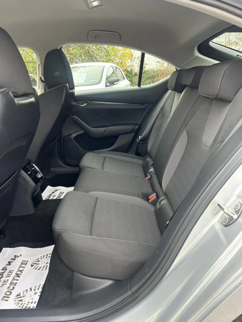 Skoda Octavia 2.0 TDI 150 * DSG * CAMERA * ACC * FULL LED * , снимка 13 - Автомобили и джипове - 52448788