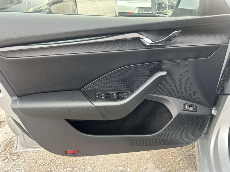 Skoda Octavia 2.0 TDI 150 * DSG * CAMERA * ACC * FULL LED * , снимка 7 - Автомобили и джипове - 52448788