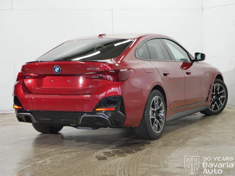 BMW i4 40 eDrive M Sport Paket, снимка 3 - Автомобили и джипове - 52834343