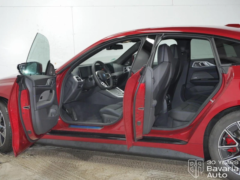 BMW i4 40 eDrive M Sport Paket, снимка 5 - Автомобили и джипове - 52834343
