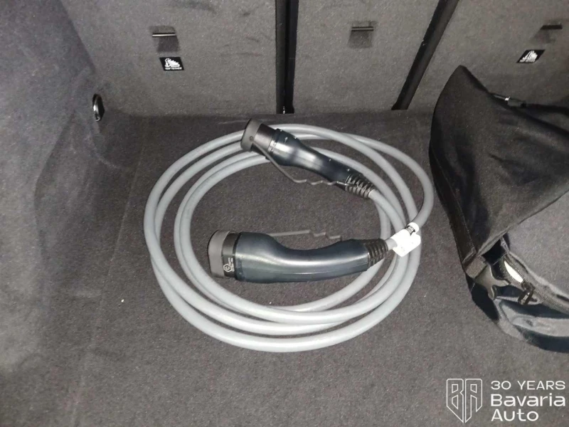 BMW i4 40 eDrive M Sport Paket, снимка 14 - Автомобили и джипове - 52834343