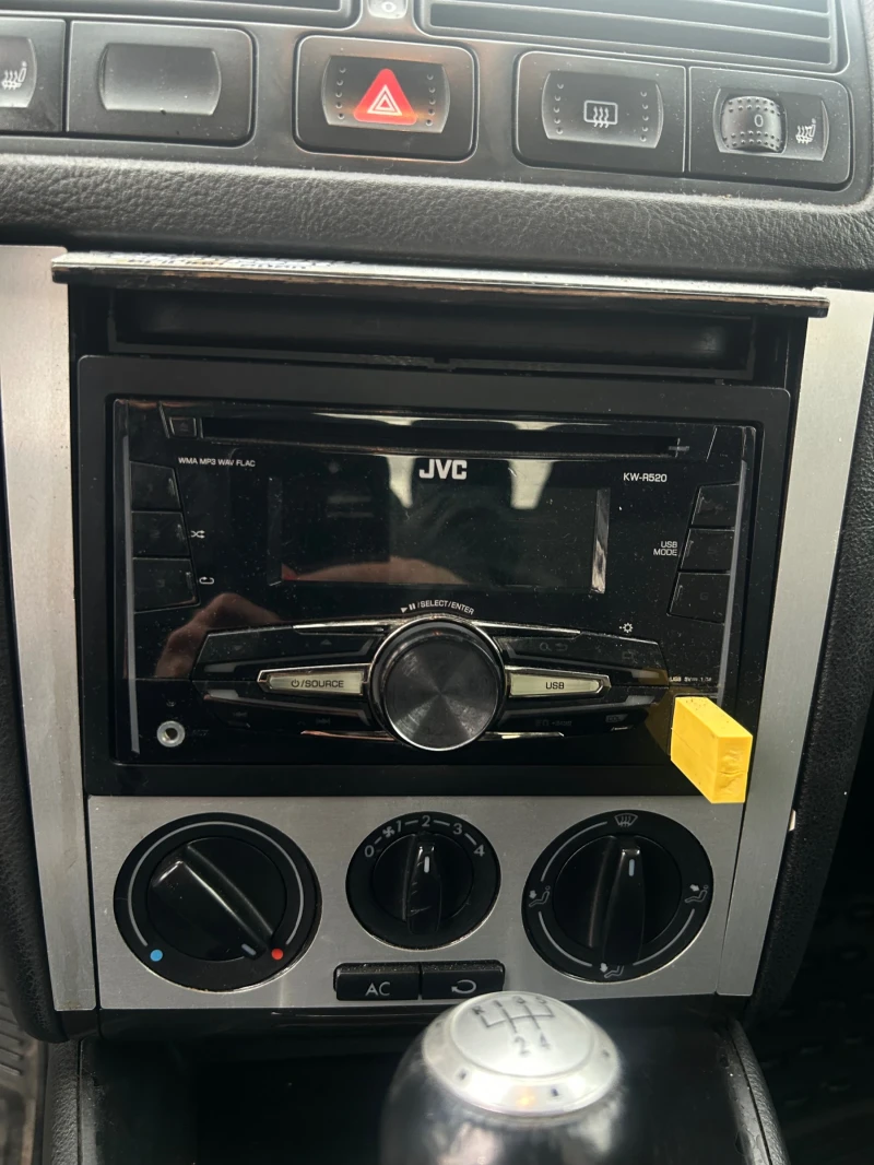 VW Golf Golf 4, 1.8T, снимка 8 - Автомобили и джипове - 53013755