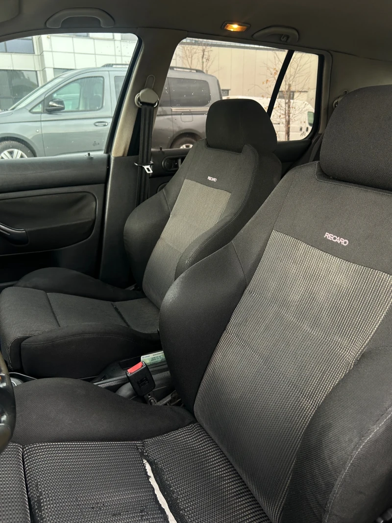 VW Golf Golf 4, 1.8T, снимка 10 - Автомобили и джипове - 53013755