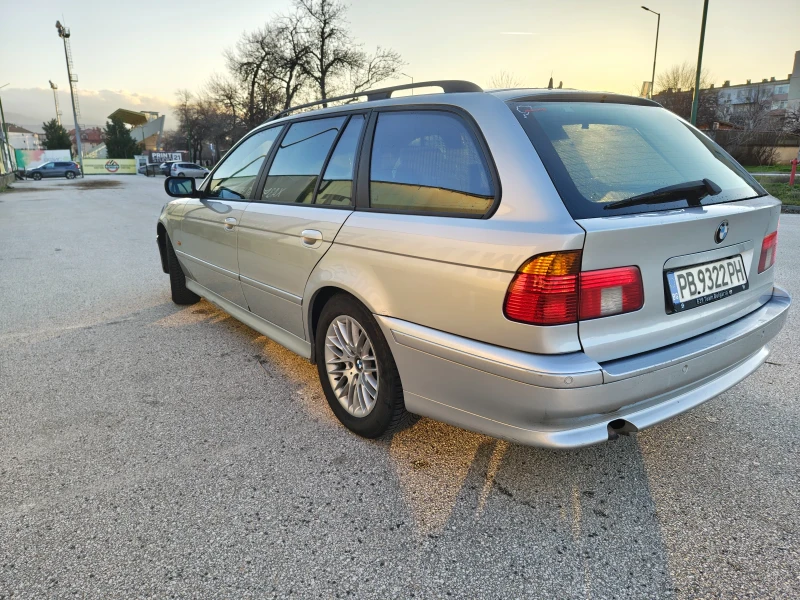 BMW 525 525d LCI Комфортен салон, снимка 7 - Автомобили и джипове - 53585131