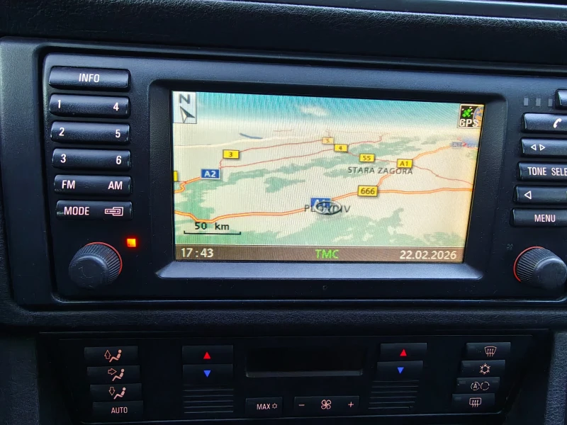 BMW 525 525d LCI Комфортен салон, снимка 16 - Автомобили и джипове - 53585131