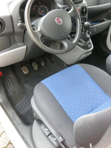 Fiat Doblo 1.3mJET,75кс.-5бр., снимка 13 - Автомобили и джипове - 26947925