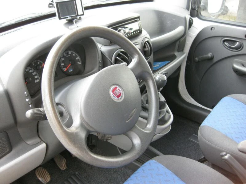 Fiat Doblo 1.3mJET,75кс.-5бр., снимка 11 - Автомобили и джипове - 26947925