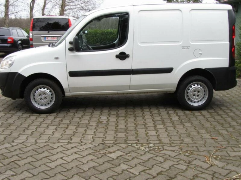 Fiat Doblo 1.3mJET,75кс.-5бр., снимка 5 - Автомобили и джипове - 26947925