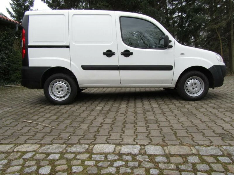 Fiat Doblo 1.3mJET,75кс.-5бр., снимка 2 - Автомобили и джипове - 26947925