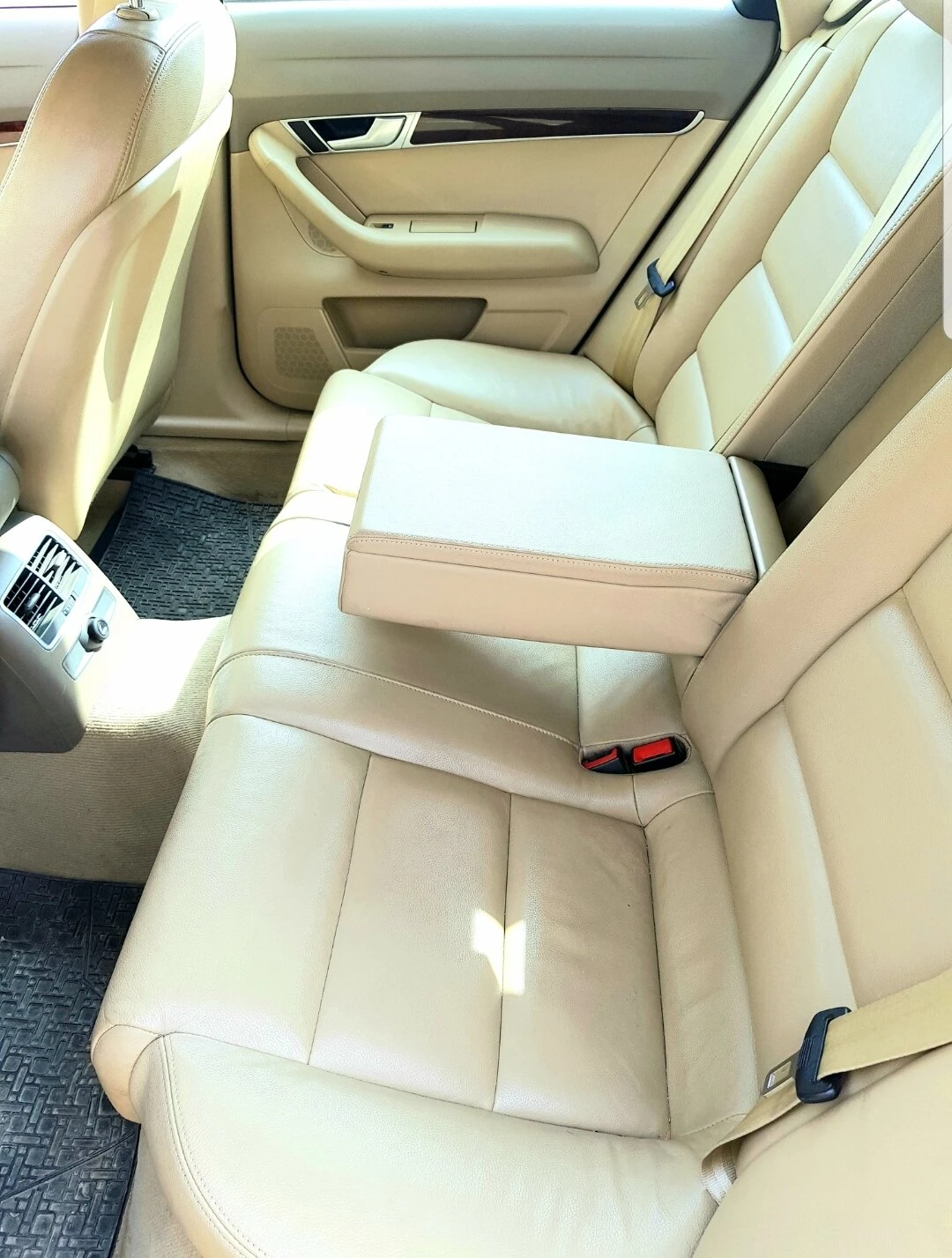 Audi A6 2.7 TDI-QUATTRO-ОБСЛУЖЕНА/РЕГИСТРИРАНА | Mobile.bg — изображение 17