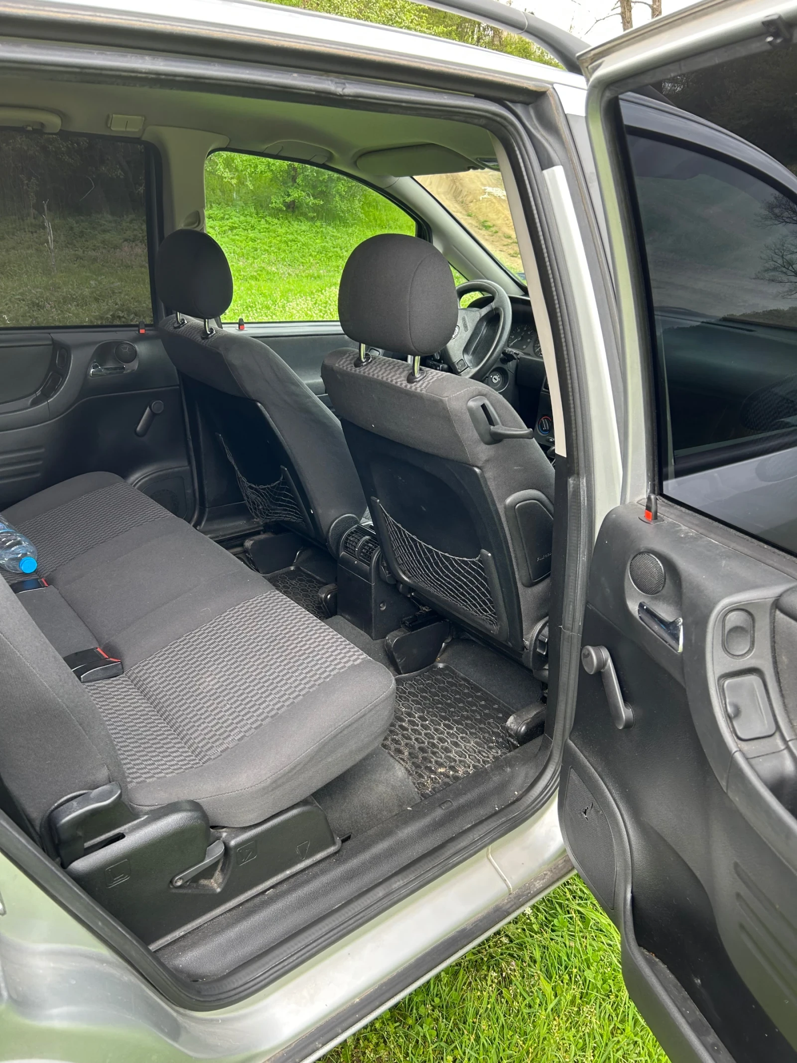 Opel Zafira 2.0 DTI 101 - изображение 9