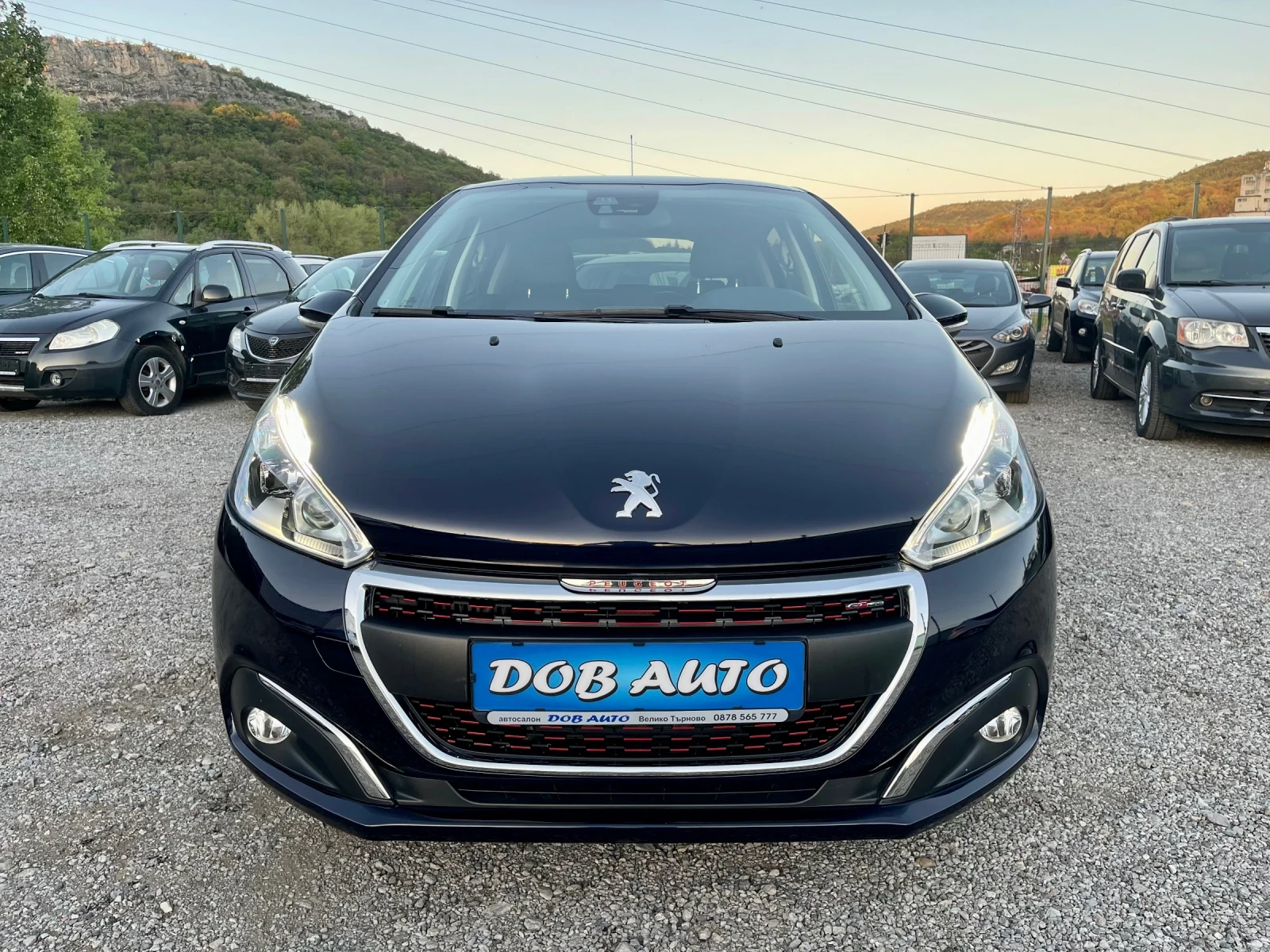 Peugeot 208 1.2i-GT-LINE- 100000км-СЕРВ.ИСТ-AVTOM-NAVI-CAMERA - изображение 8
