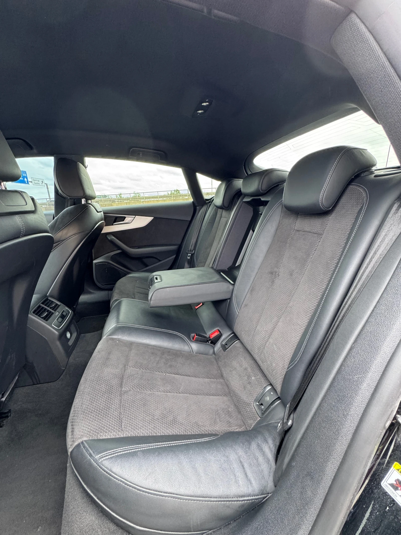 Audi A5 45TDI QUATTRO BlackEdition S-LINE - изображение 8