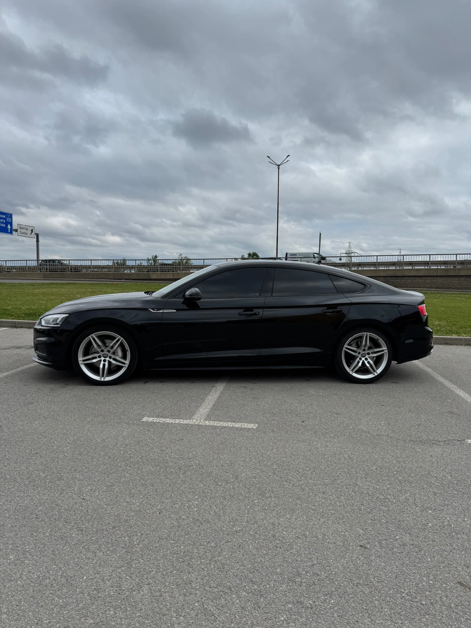 Audi A5 45TDI QUATTRO BlackEdition S-LINE - изображение 2