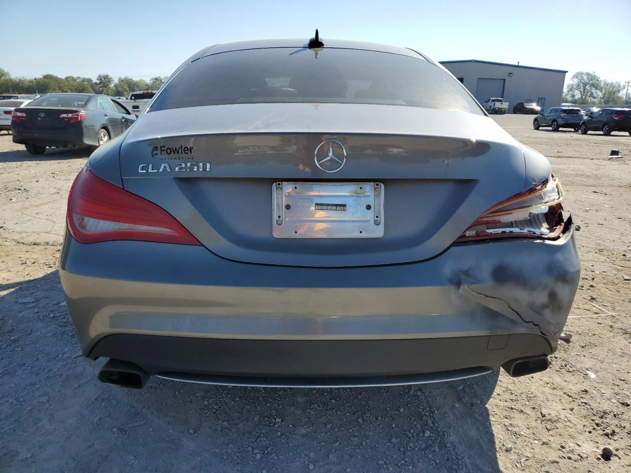 Mercedes-Benz CLA 250  - изображение 3