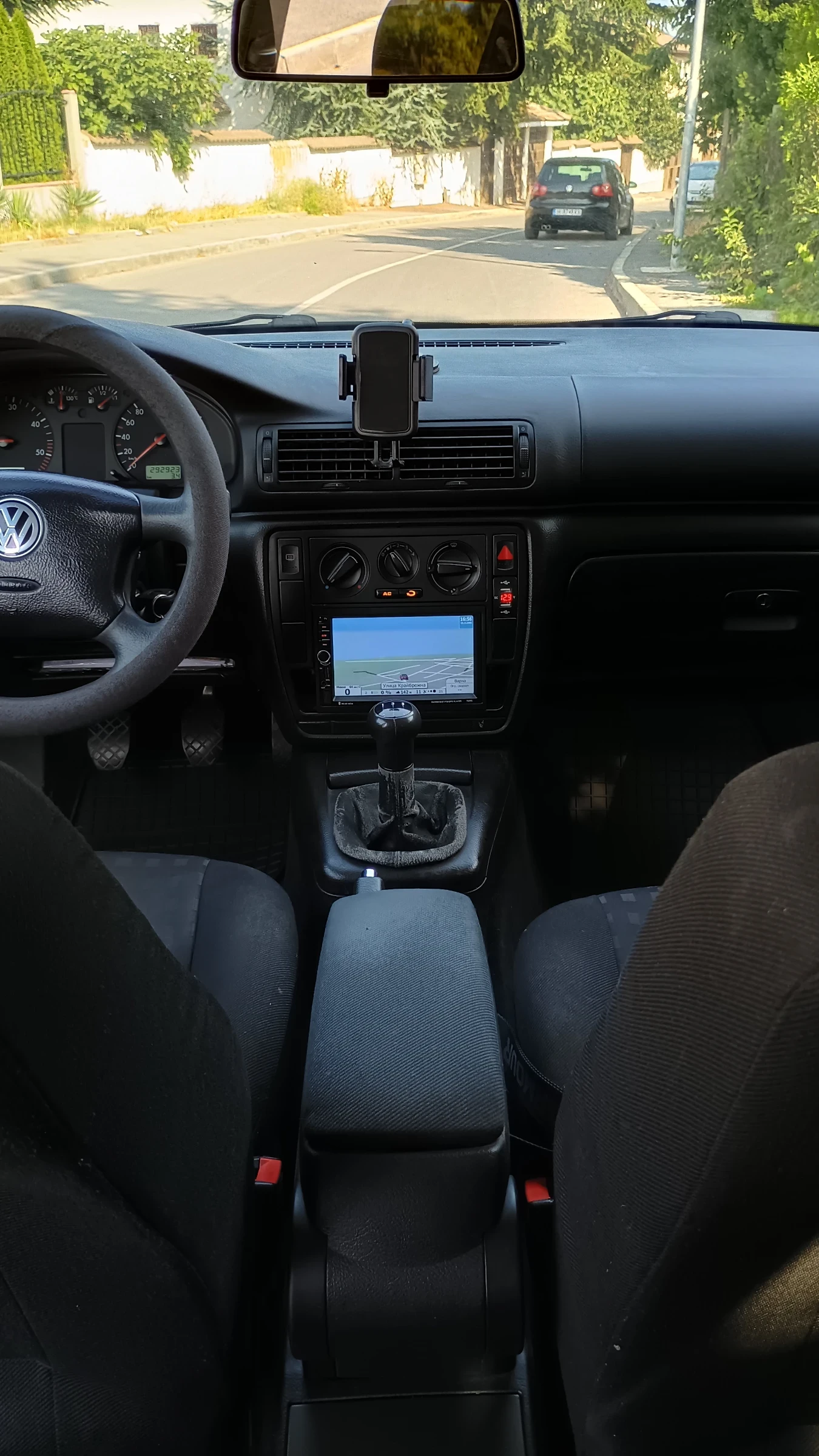 VW Passat  - изображение 5