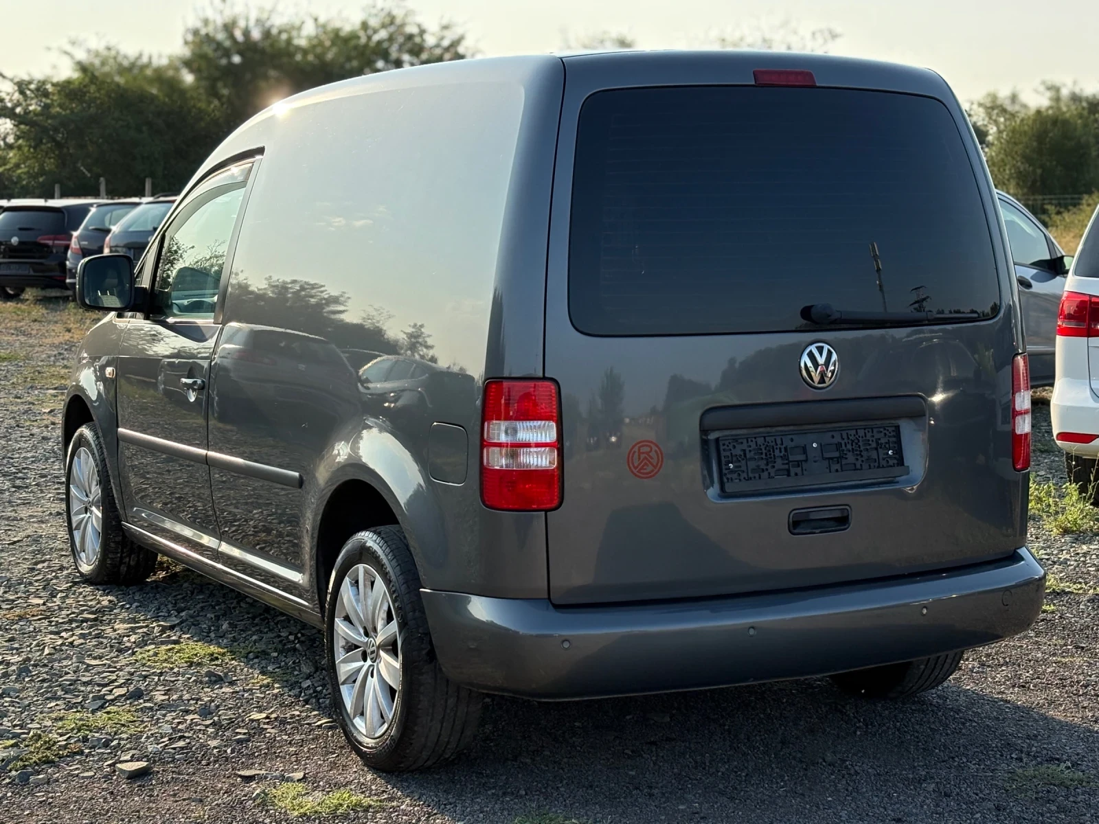 VW Caddy  - изображение 6