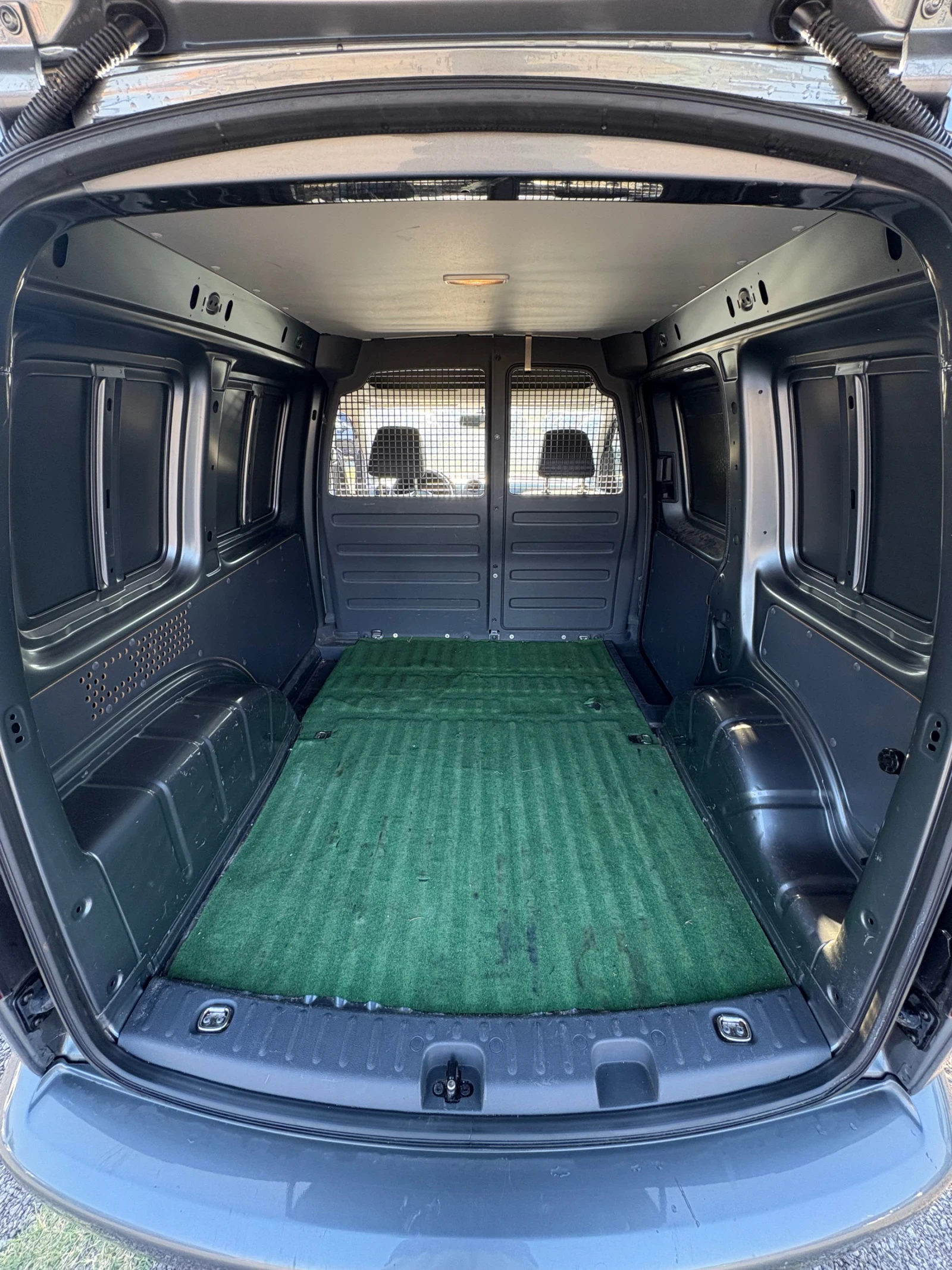 VW Caddy | Mobile.bg — изображение 11
