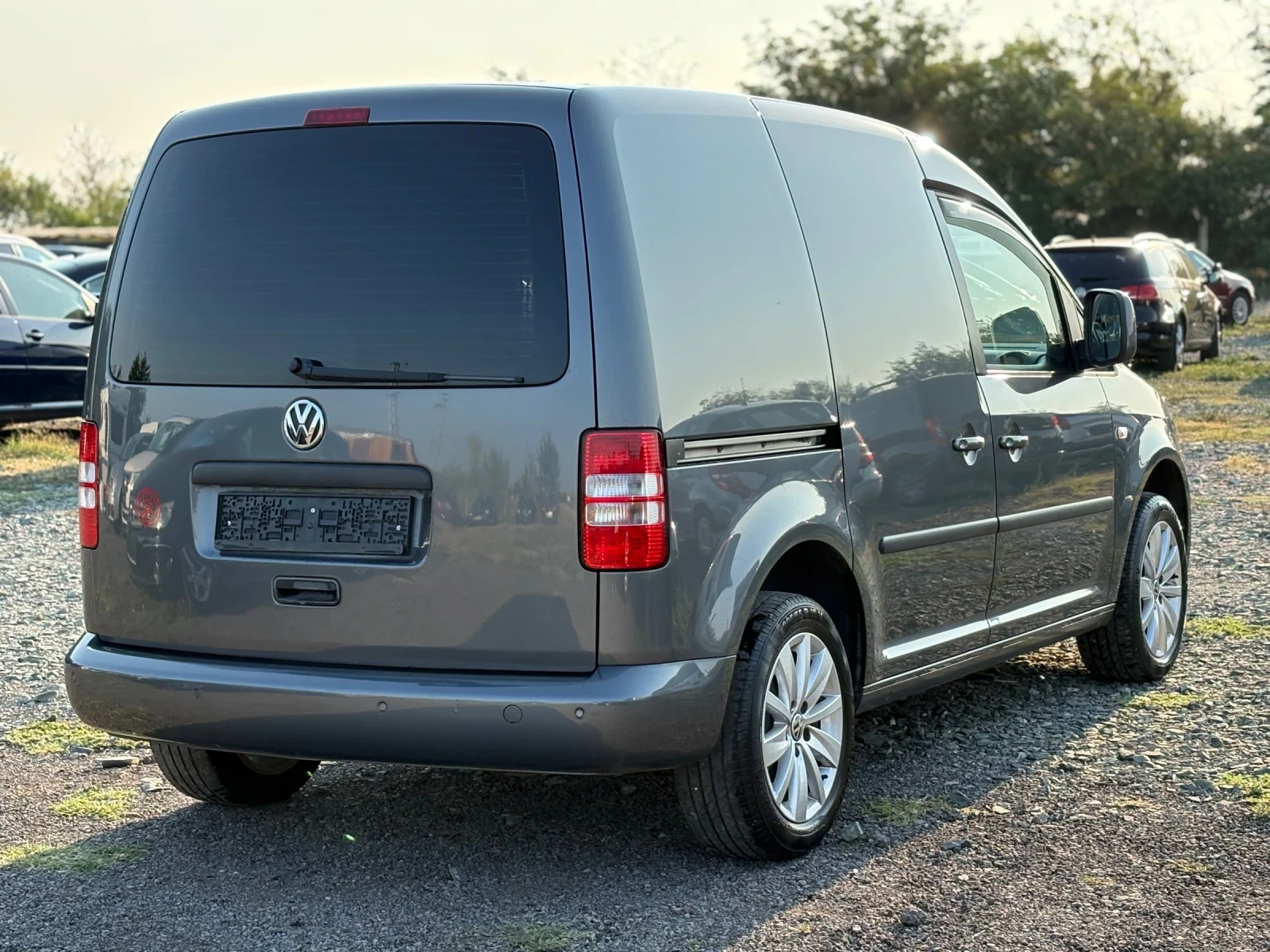 VW Caddy  - изображение 5