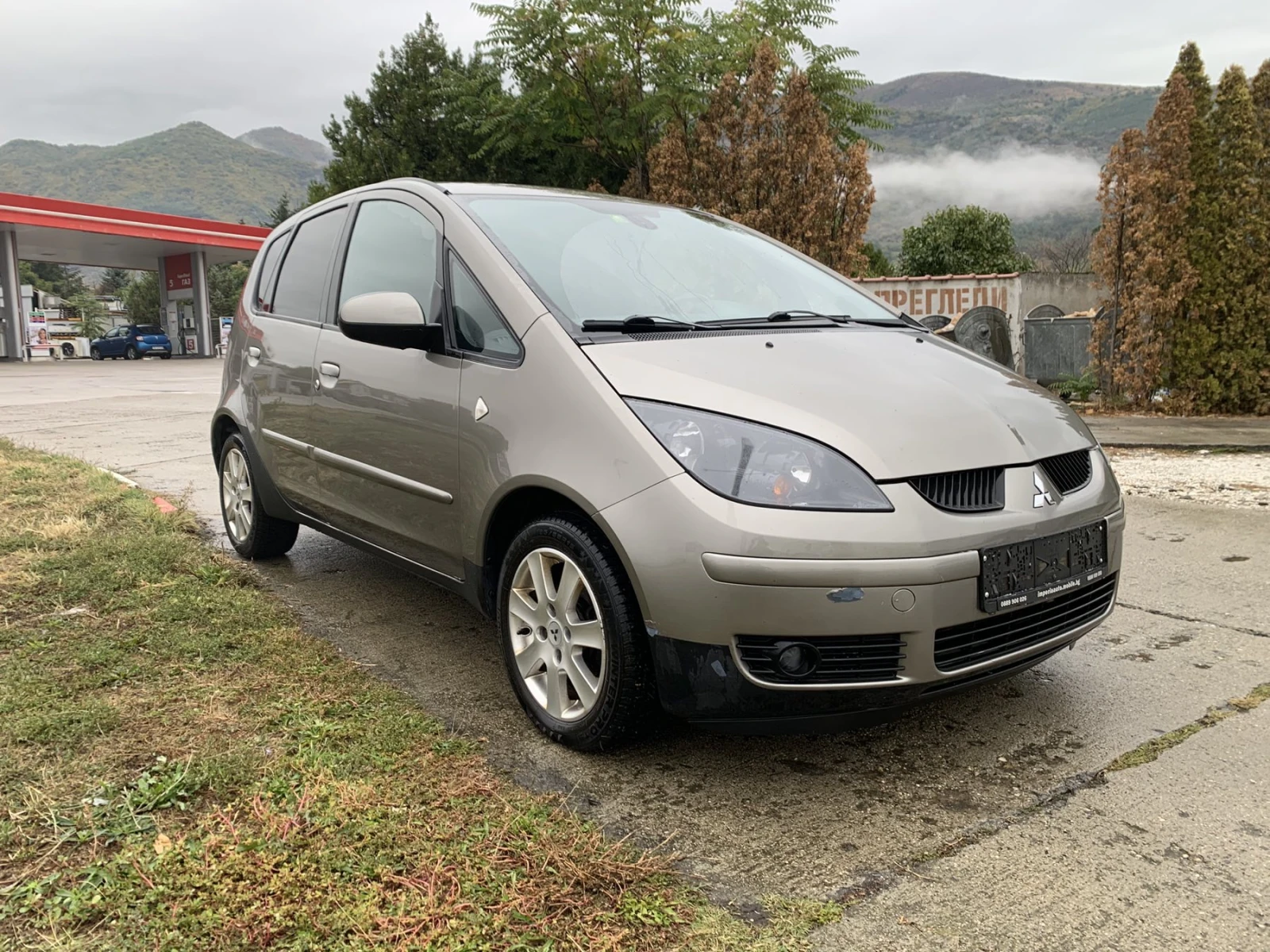 Mitsubishi Colt 1.3 i clima - изображение 6
