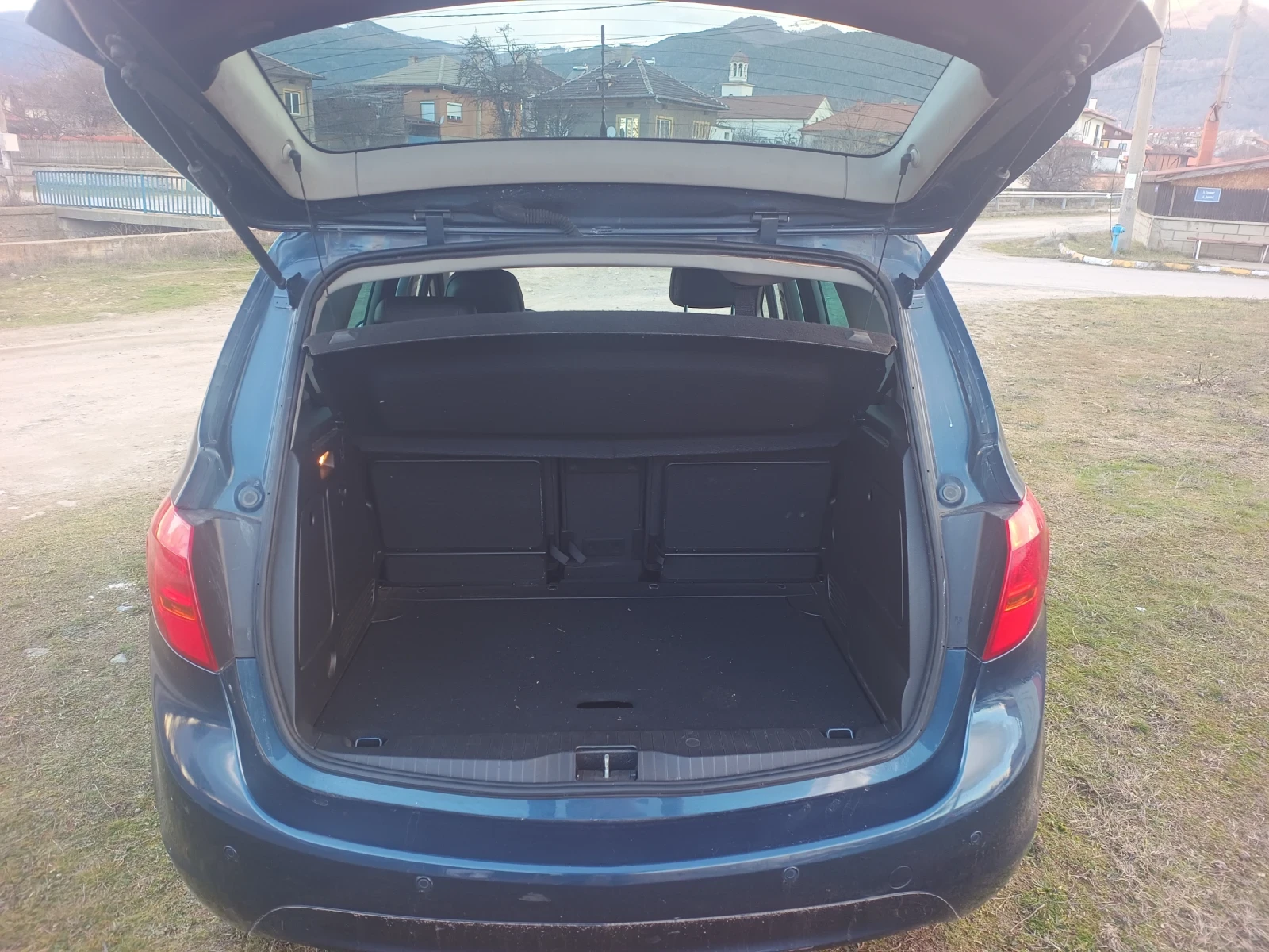 Opel Meriva 1.7 CDTI/EURO 5 - изображение 9