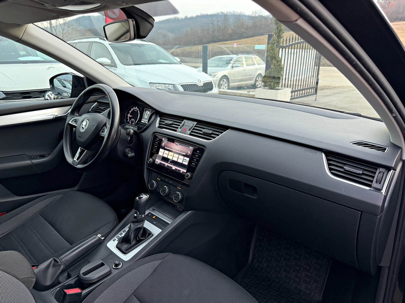 Skoda Octavia DSG LED ������ ������� | Mobile.bg � ����������� 12