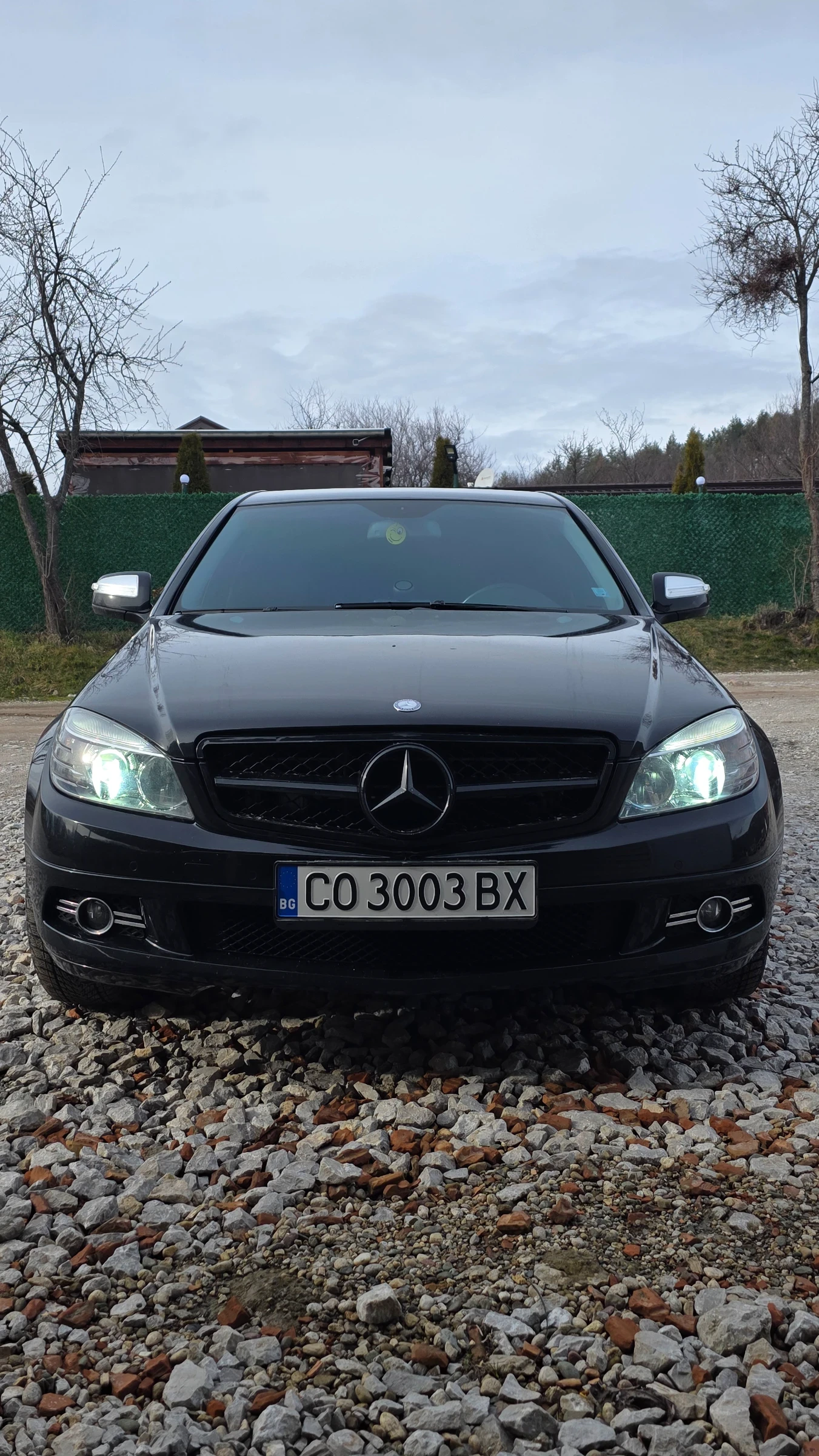 Mercedes-Benz C 320  - изображение 3
