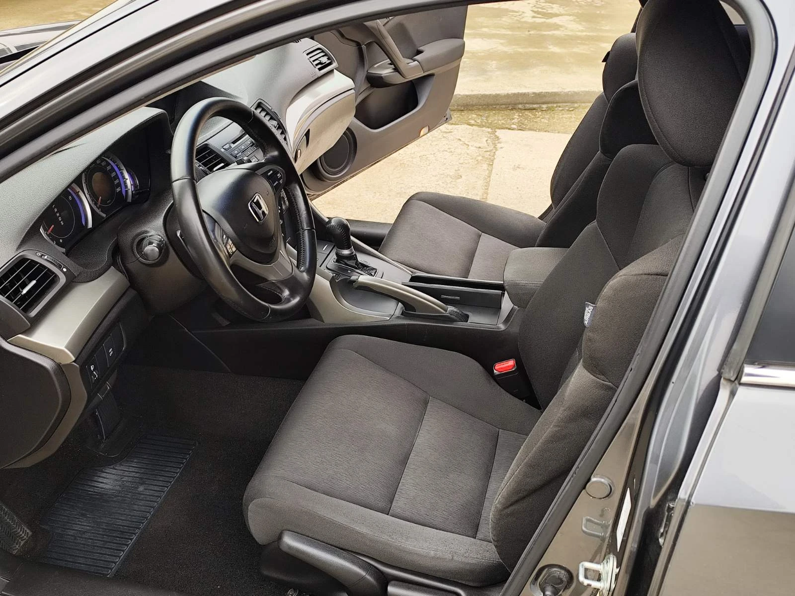 Honda Accord 2.0 i-vtec ��������� | Mobile.bg � ����������� 7