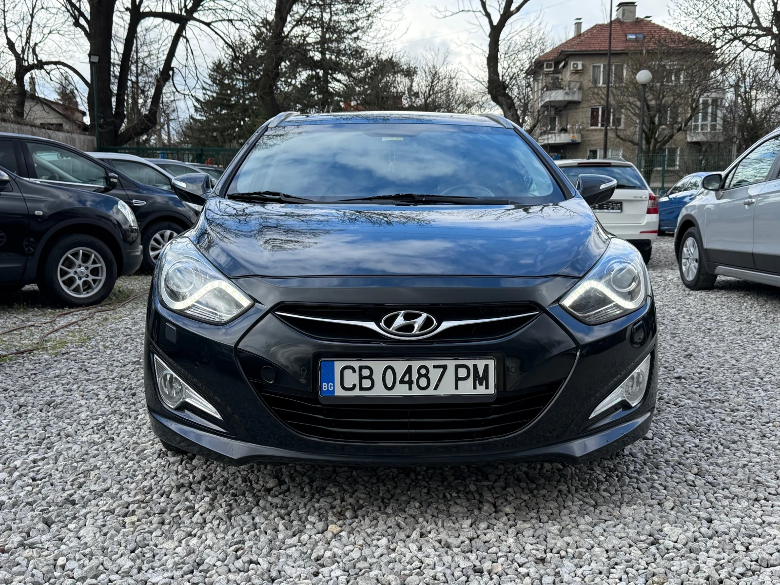 Hyundai I40 1.7CRDI Premium - АВТОМАТИК!, снимка 2 - Автомобили и джипове - 54081434