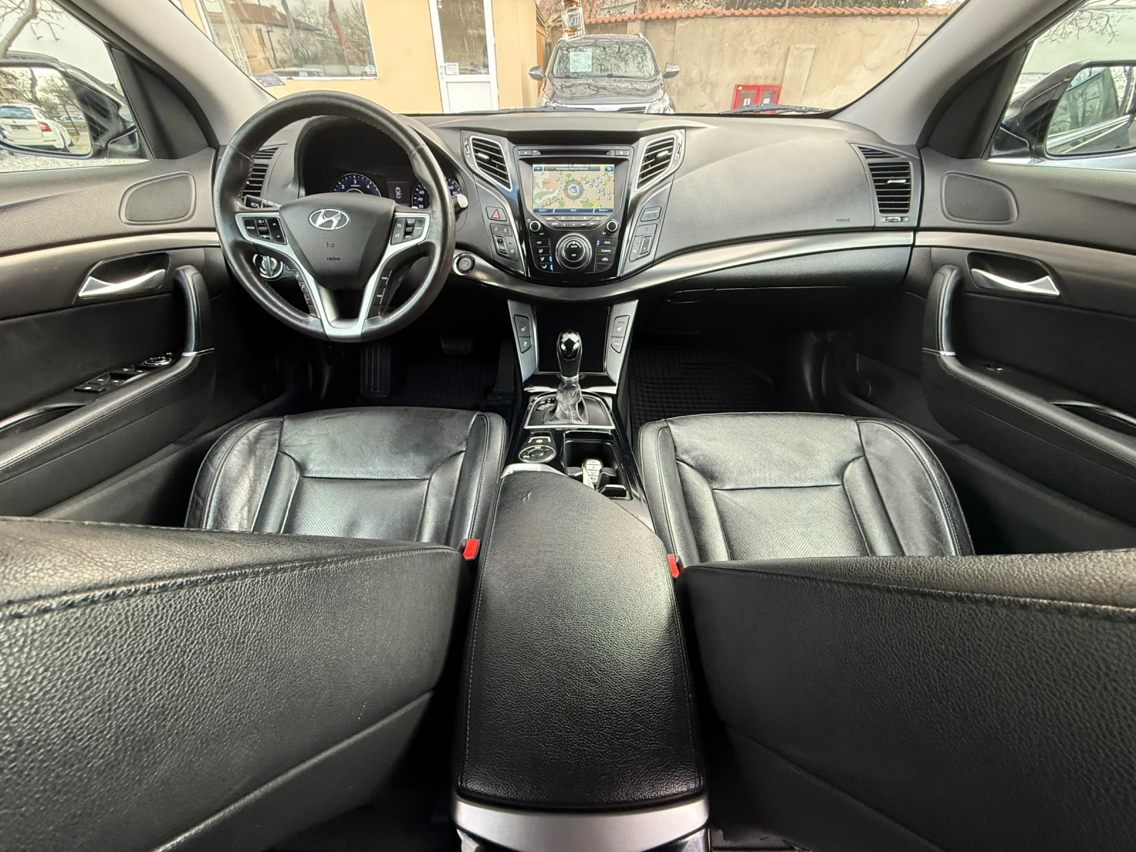 Hyundai I40 1.7CRDI Premium - АВТОМАТИК!, снимка 11 - Автомобили и джипове - 54081434