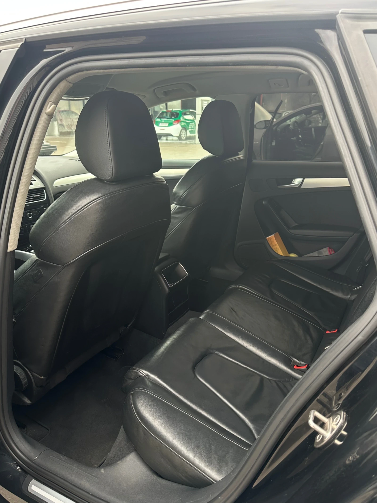 Audi A4 1.8 TFSI PERFECT , снимка 8 - Автомобили и джипове - 54295808