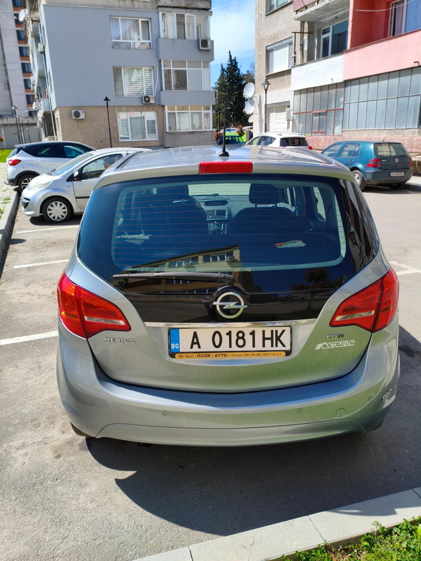 Opel Meriva, снимка 4 - Автомобили и джипове - 54366621