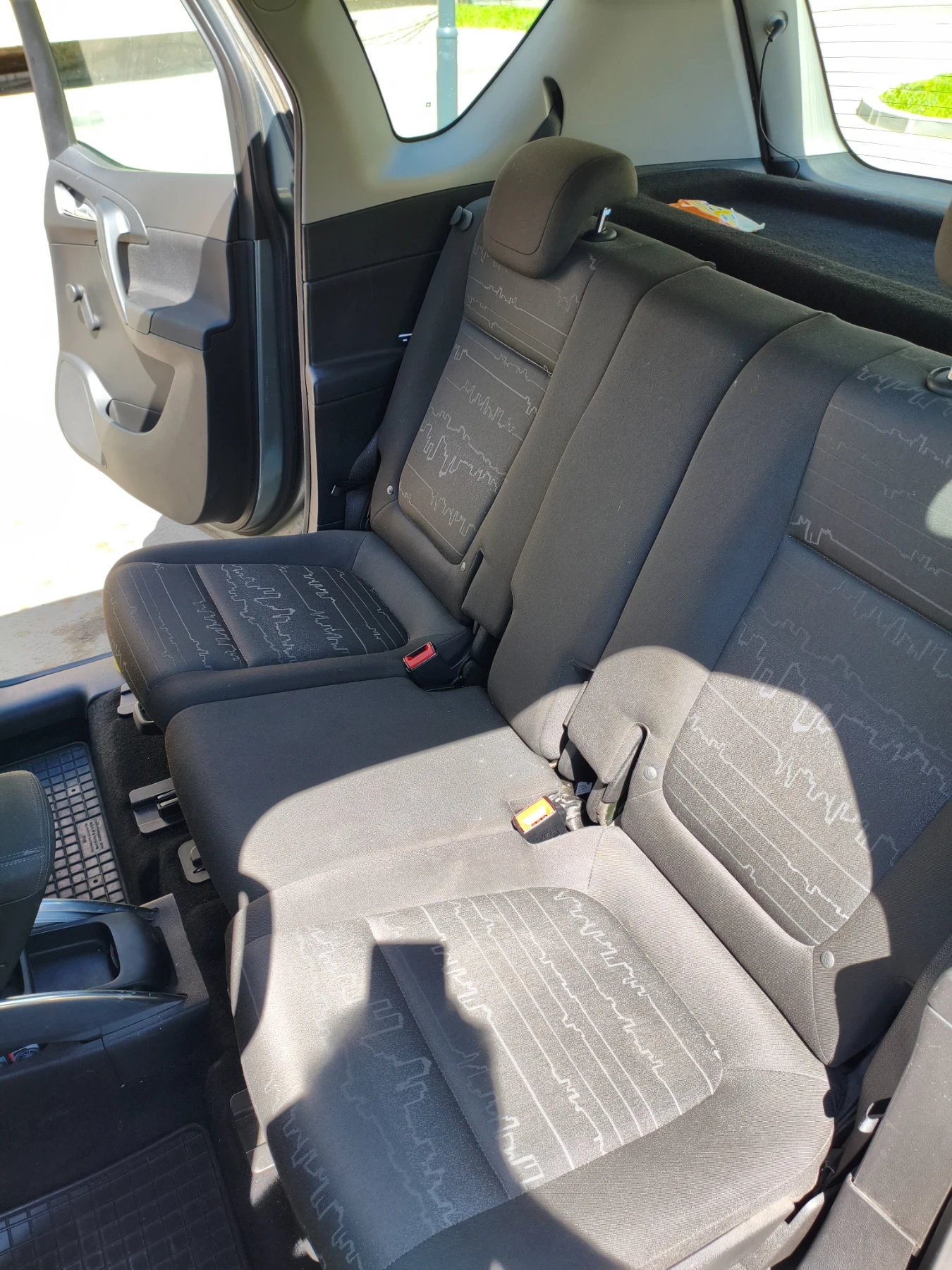 Opel Meriva, снимка 7 - Автомобили и джипове - 54366621