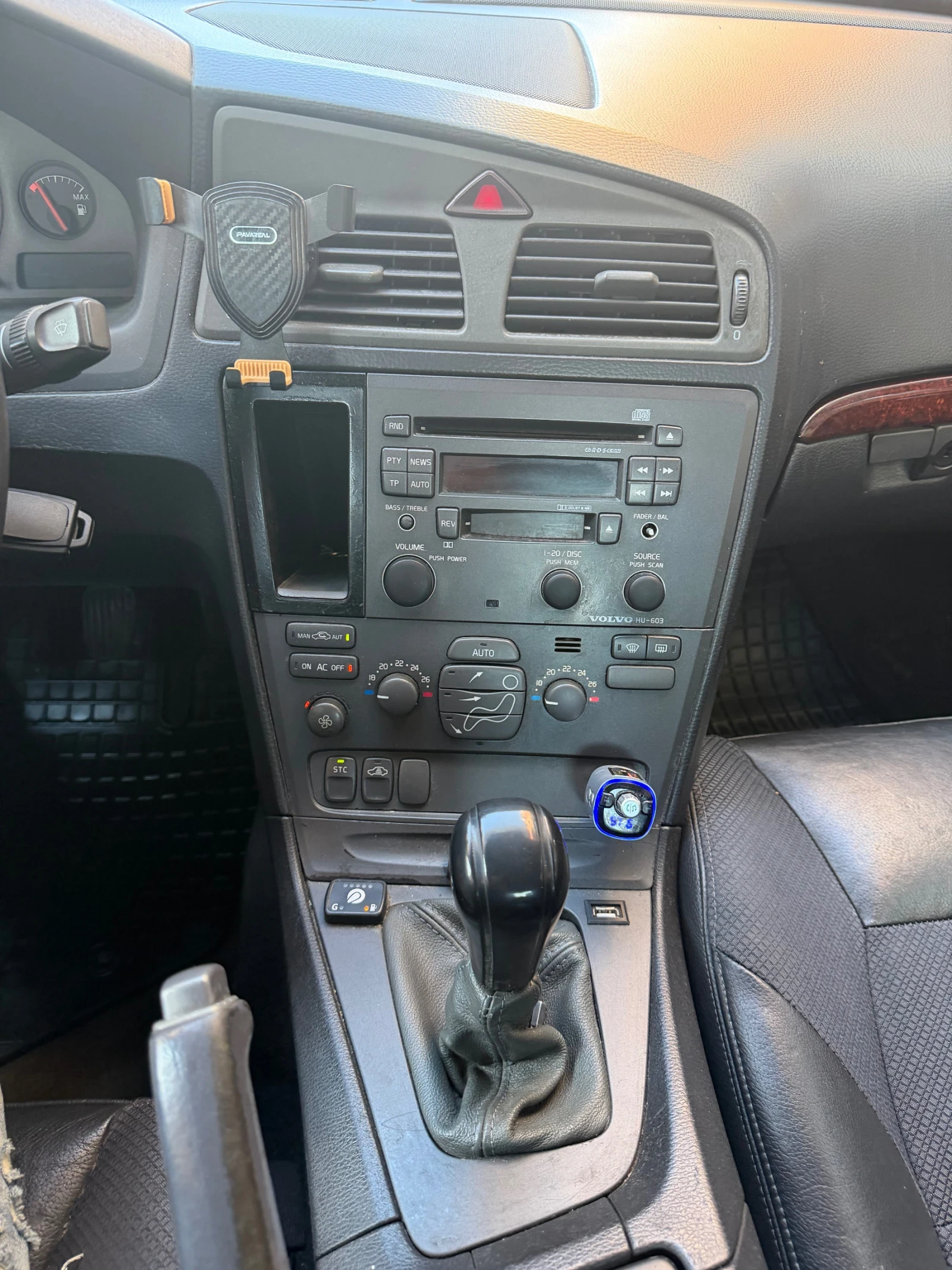 Volvo S60 Бензин-Газ!, снимка 14 - Автомобили и джипове - 54722086