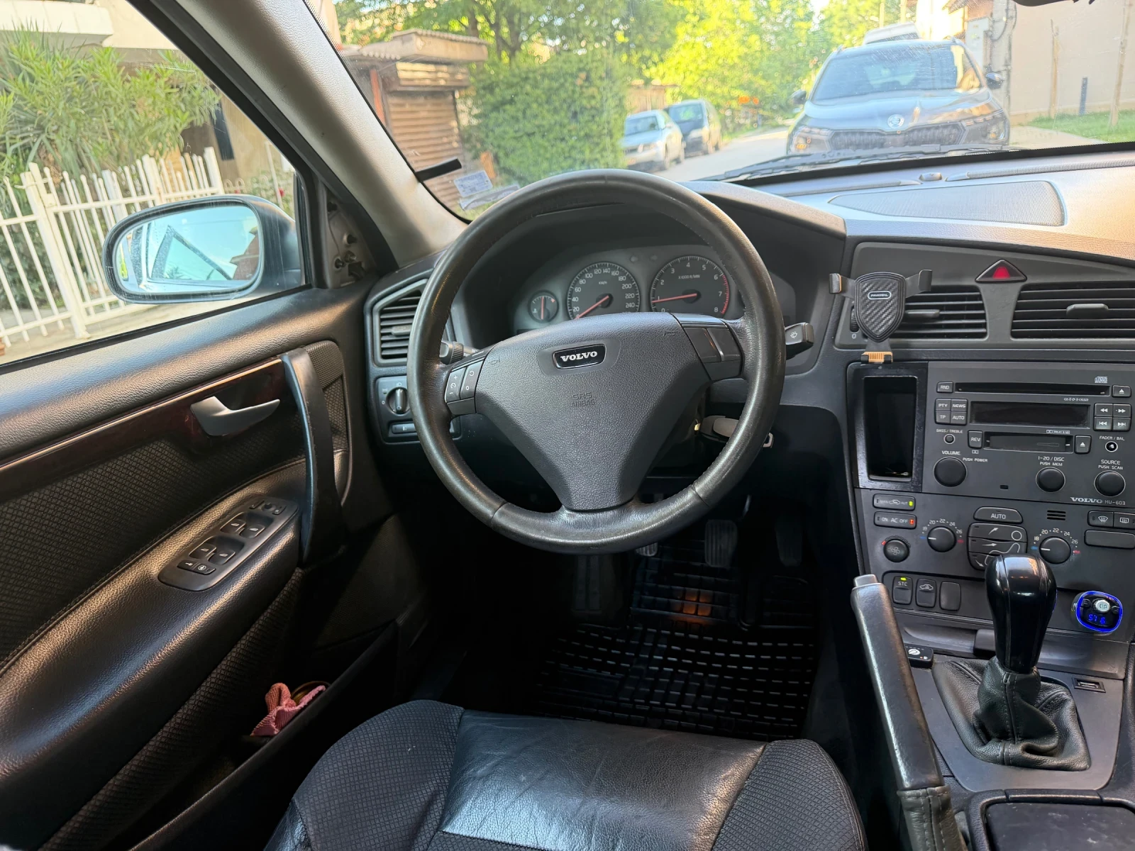 Volvo S60 Бензин-Газ!, снимка 12 - Автомобили и джипове - 54722086