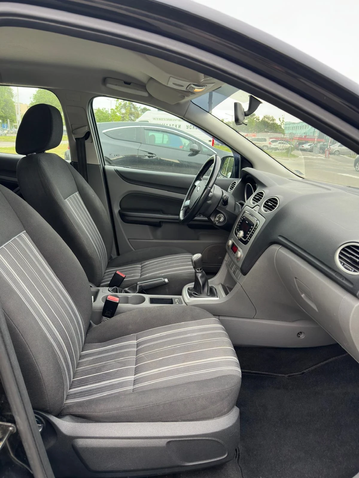 Ford Focus 1.6i 101кс/Автопилот/Климатроник/Теглич, снимка 11 - Автомобили и джипове - 54979913