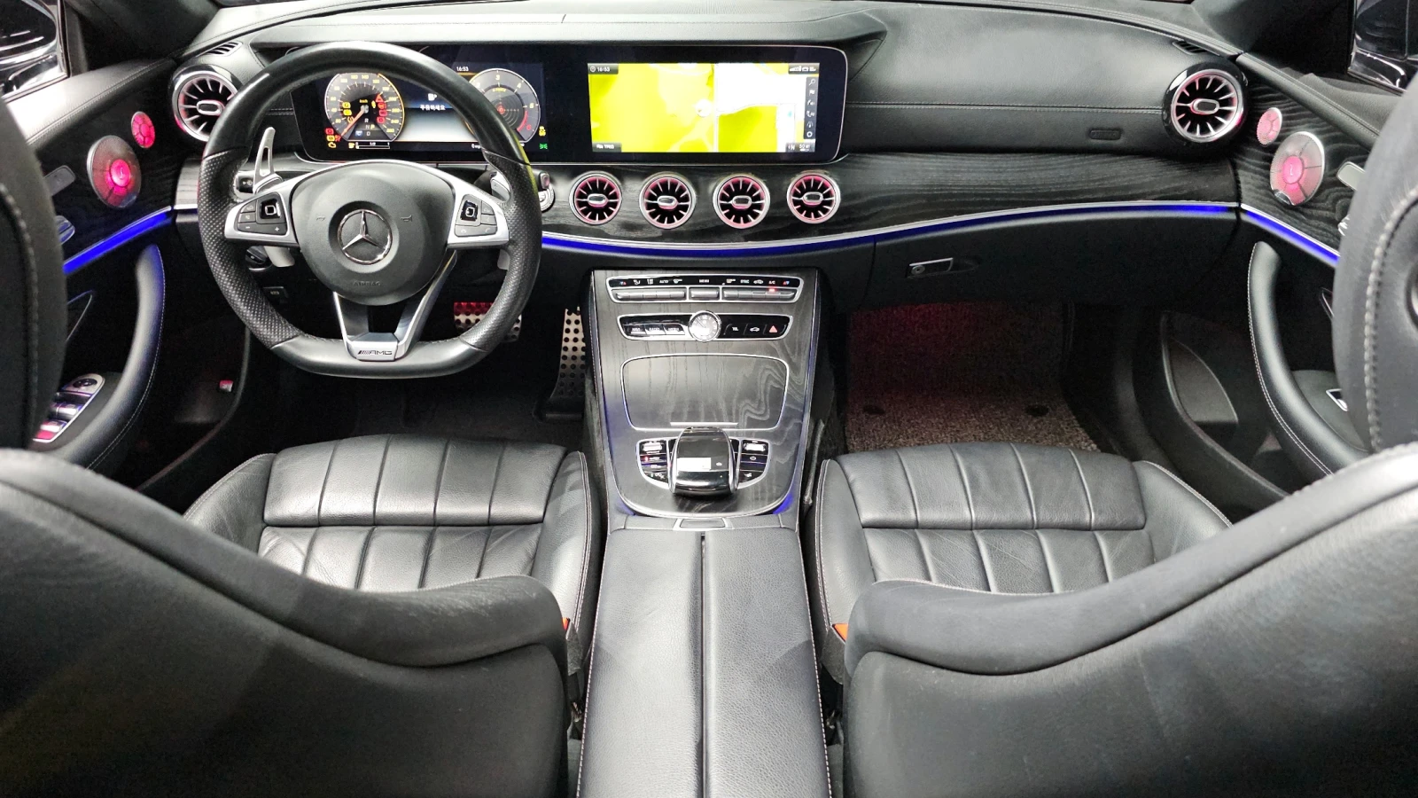 Mercedes-Benz E 220 AMG PK* HUD* BURMASTER* KEYLESS* DIGITAL* КРАЙНА Ц, снимка 7 - Автомобили и джипове - 55091207