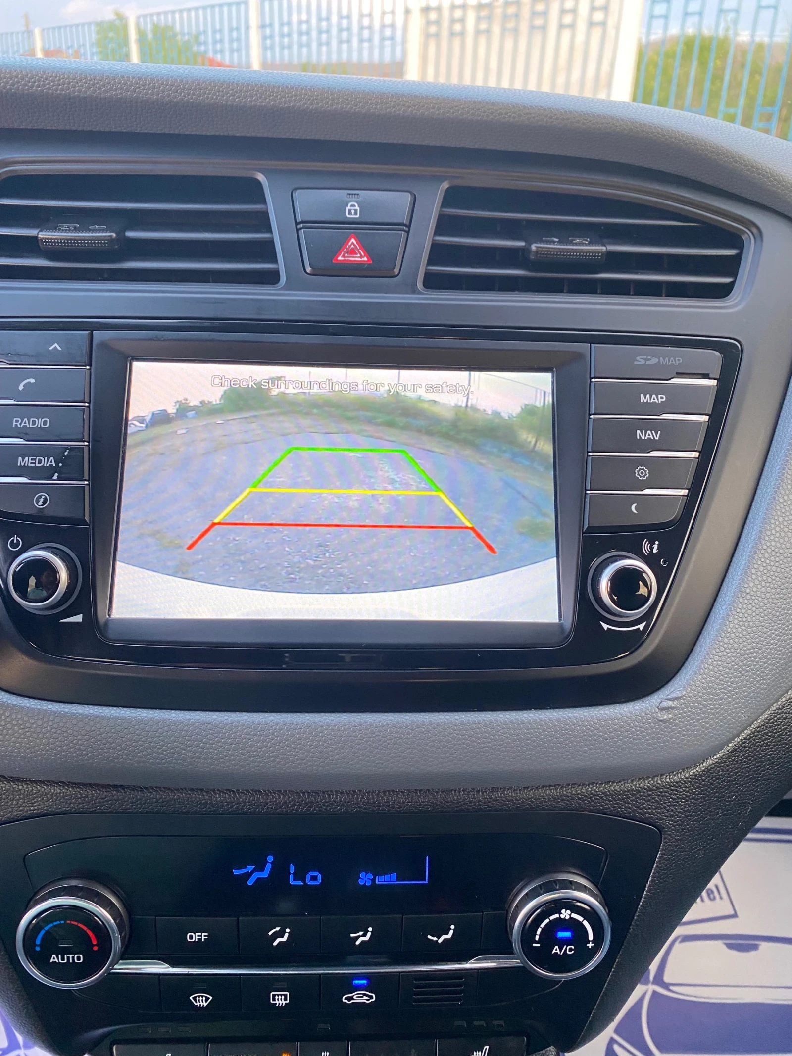 Hyundai I20 1.25 Yes Navi Camera Intro Edition, снимка 12 - Автомобили и джипове - 55160472