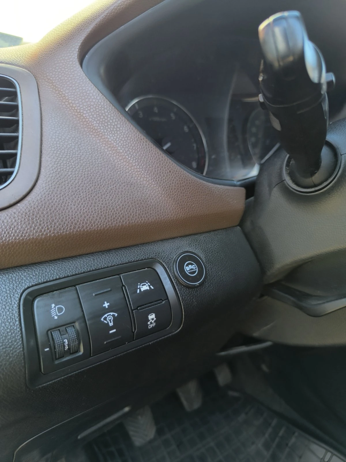 Hyundai I20 1.2 Газ BRC, Euro 6, Lane Assist, Crui, снимка 11 - Автомобили и джипове - 55189474