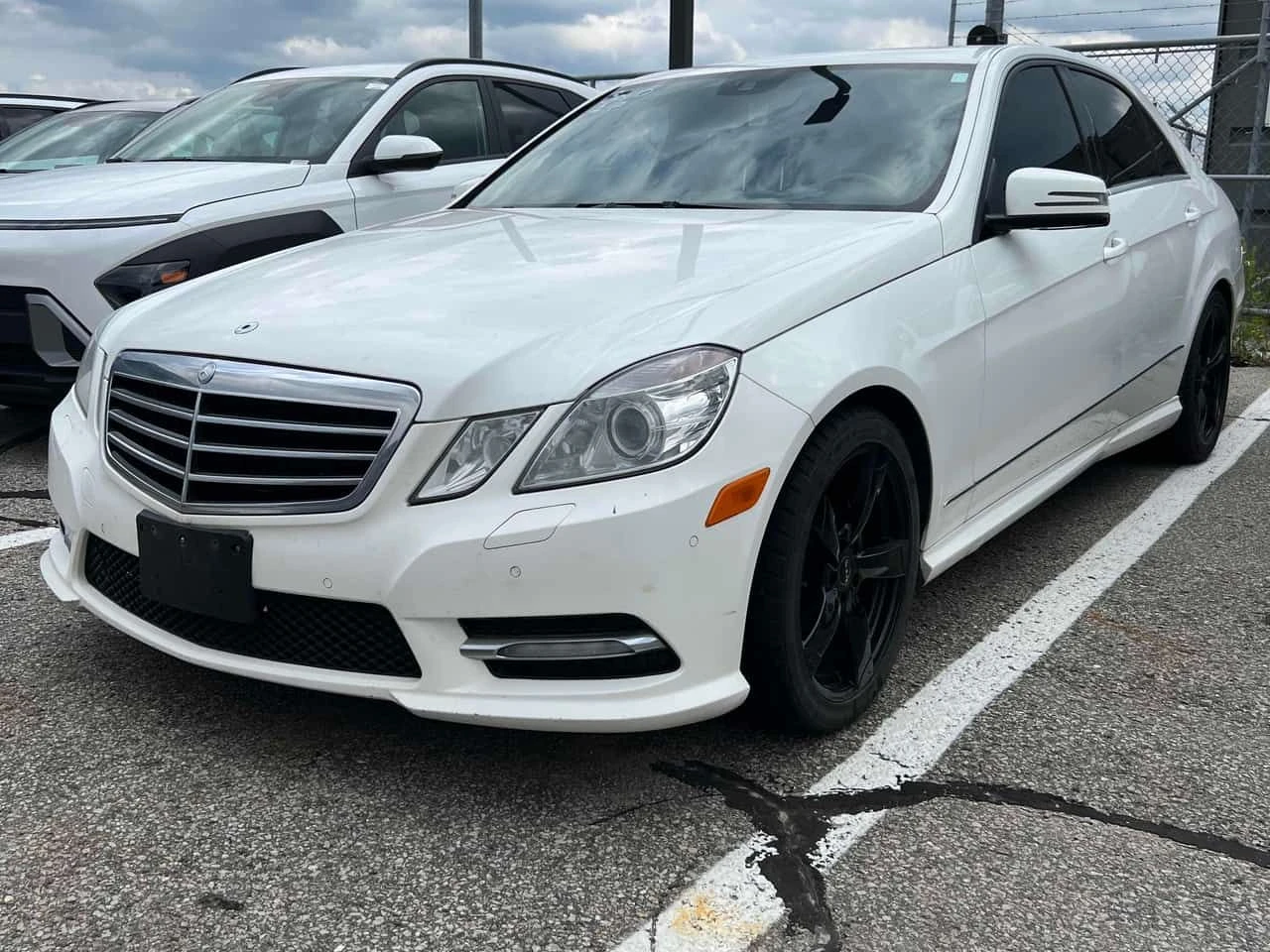 Mercedes-Benz E 300 4MATIC * AMG PACK* ПОДГРЕВИ* КАМЕРА* ШИБИДАХ*     