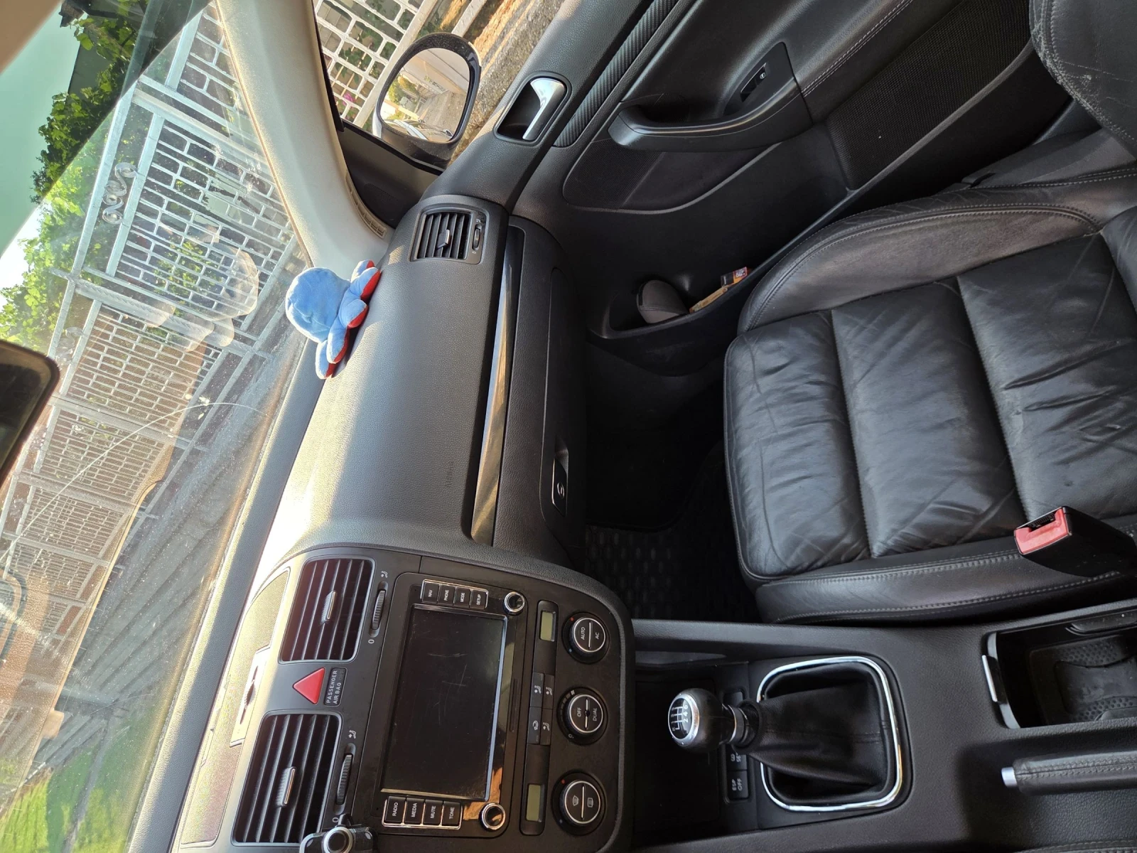 VW Golf, снимка 8 - Автомобили и джипове - 55435400