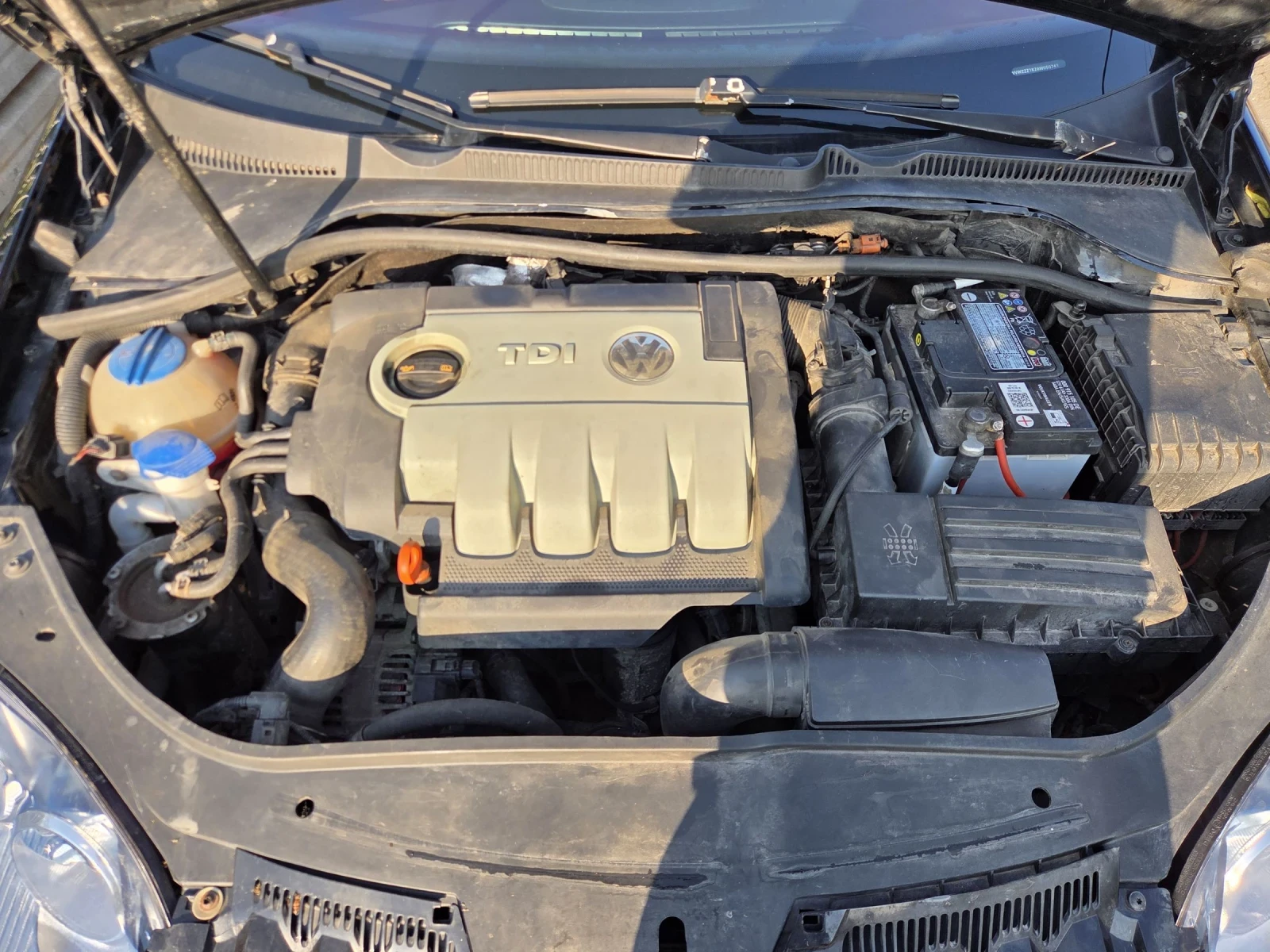 VW Golf, снимка 12 - Автомобили и джипове - 55435400
