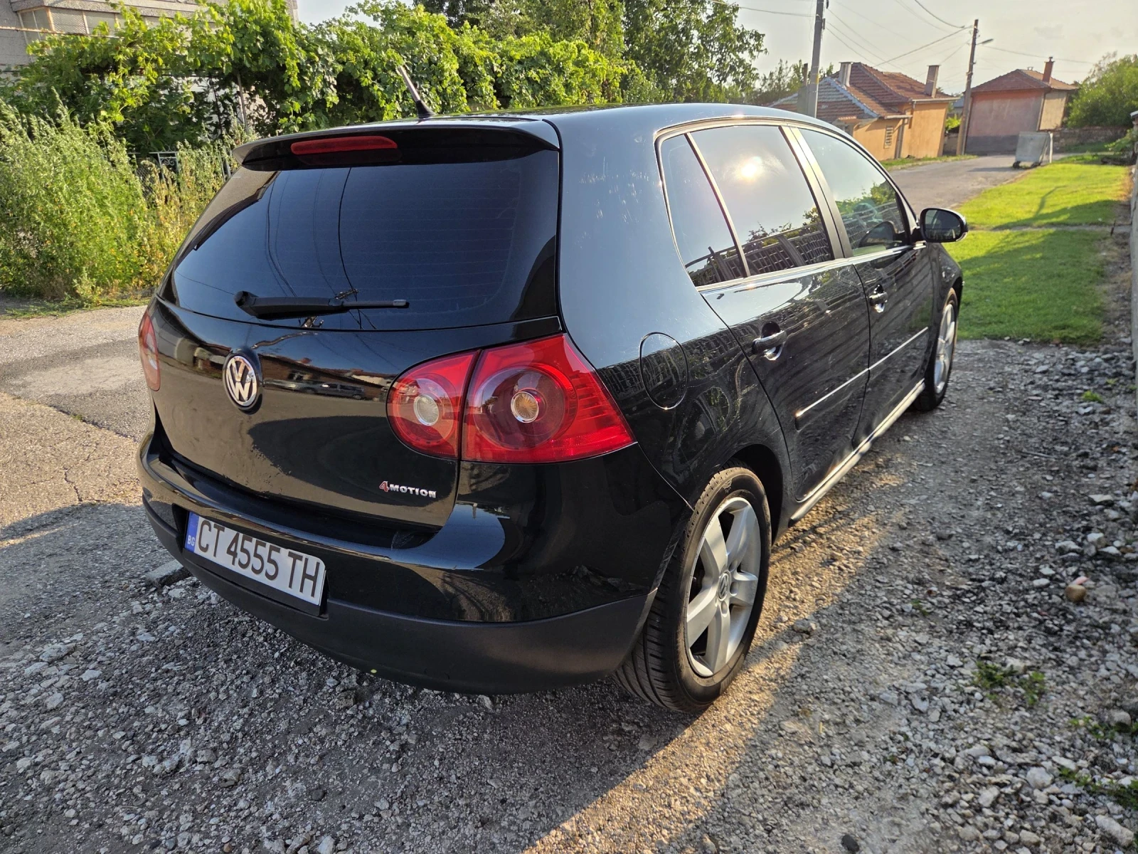 VW Golf, снимка 4 - Автомобили и джипове - 55435400