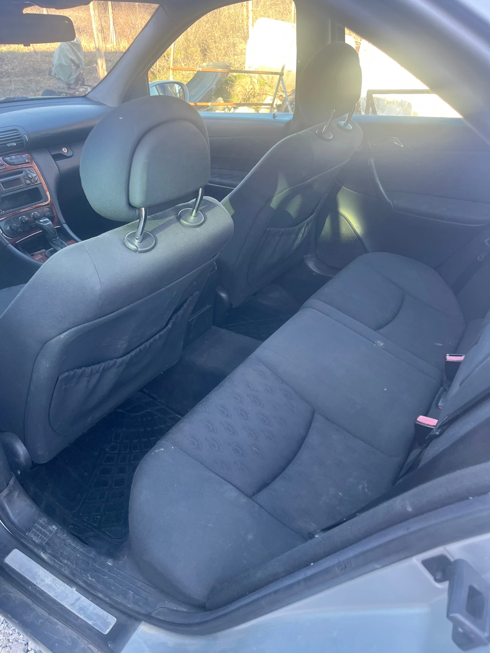 Mercedes-Benz C 220, снимка 7 - Автомобили и джипове - 55502985