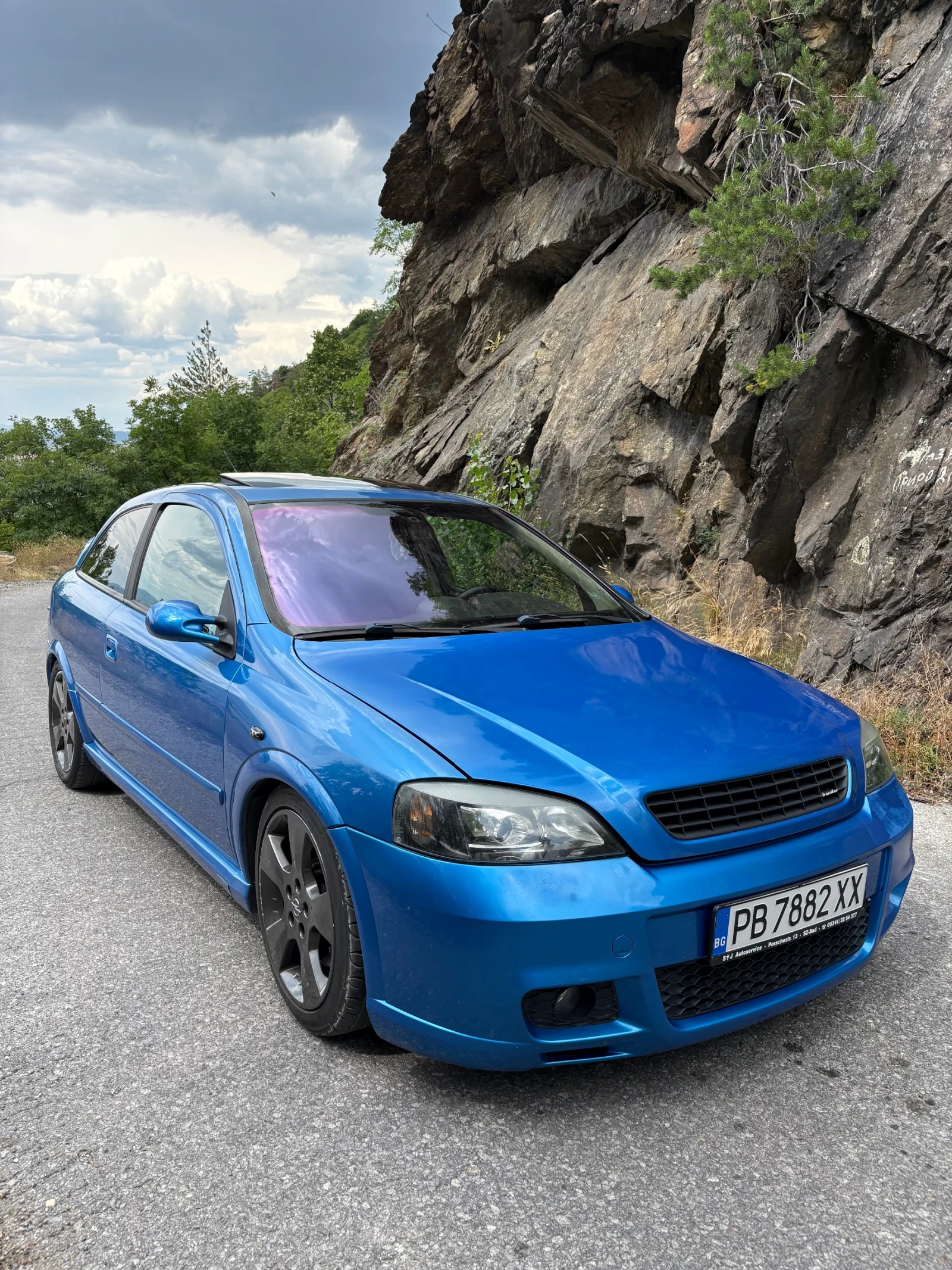Opel Astra, снимка 2 - Автомобили и джипове - 55580673