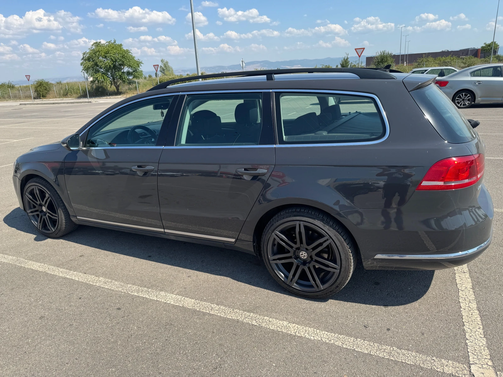 VW Passat  2.0TDi DSG, снимка 6 - Автомобили и джипове - 55587625