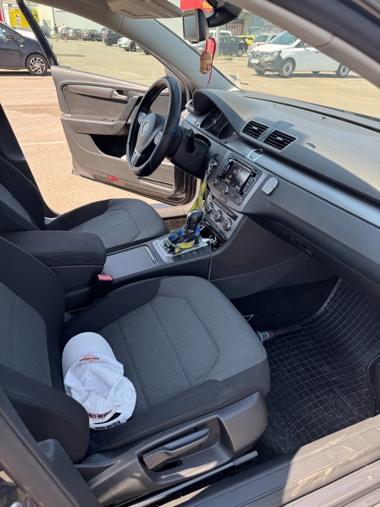 VW Passat  2.0TDi DSG, снимка 9 - Автомобили и джипове - 55587625