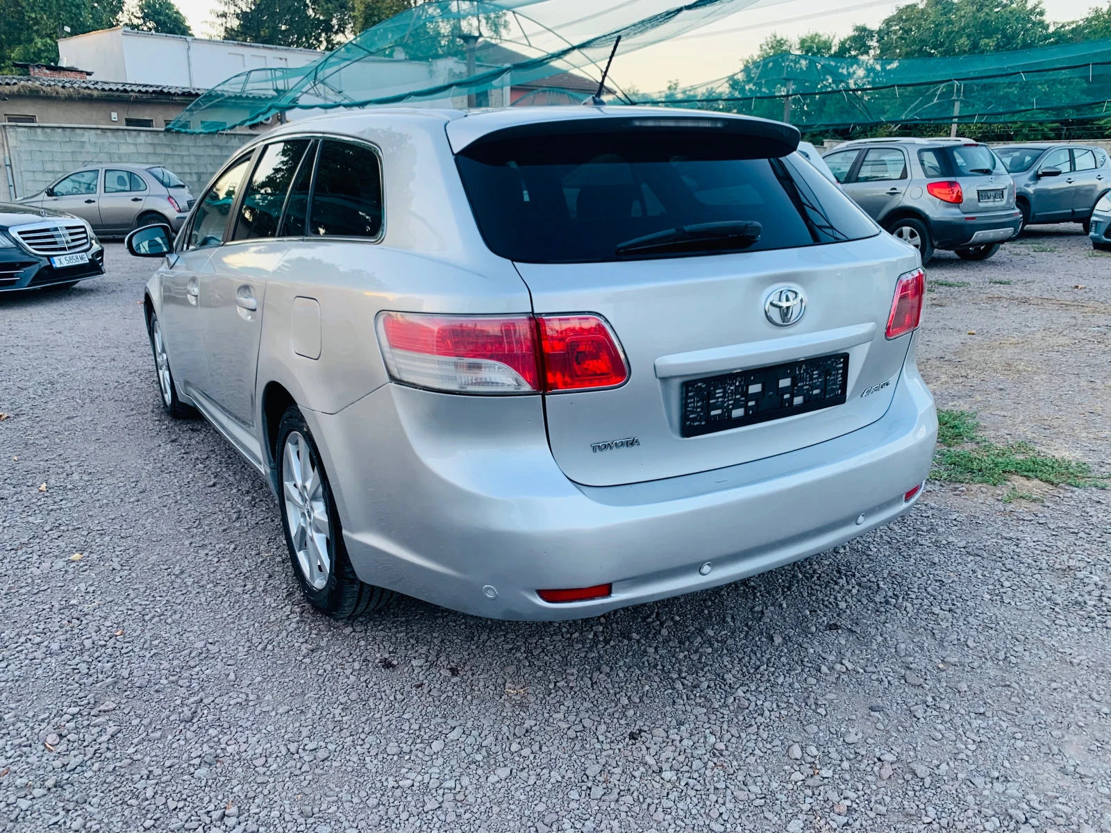 Toyota Avensis 2.2d4d 150к.с, снимка 5 - Автомобили и джипове - 55839717