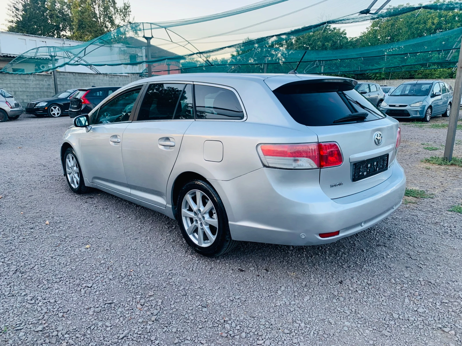 Toyota Avensis 2.2d4d 150к.с, снимка 4 - Автомобили и джипове - 55839717